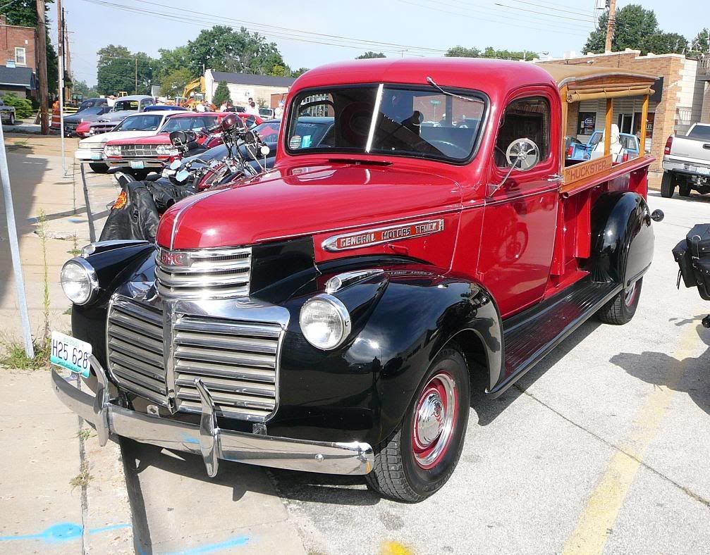 LOTS OF PICS from the annual Hot Rods & Handlebars Cruise Super Coupe Club of America